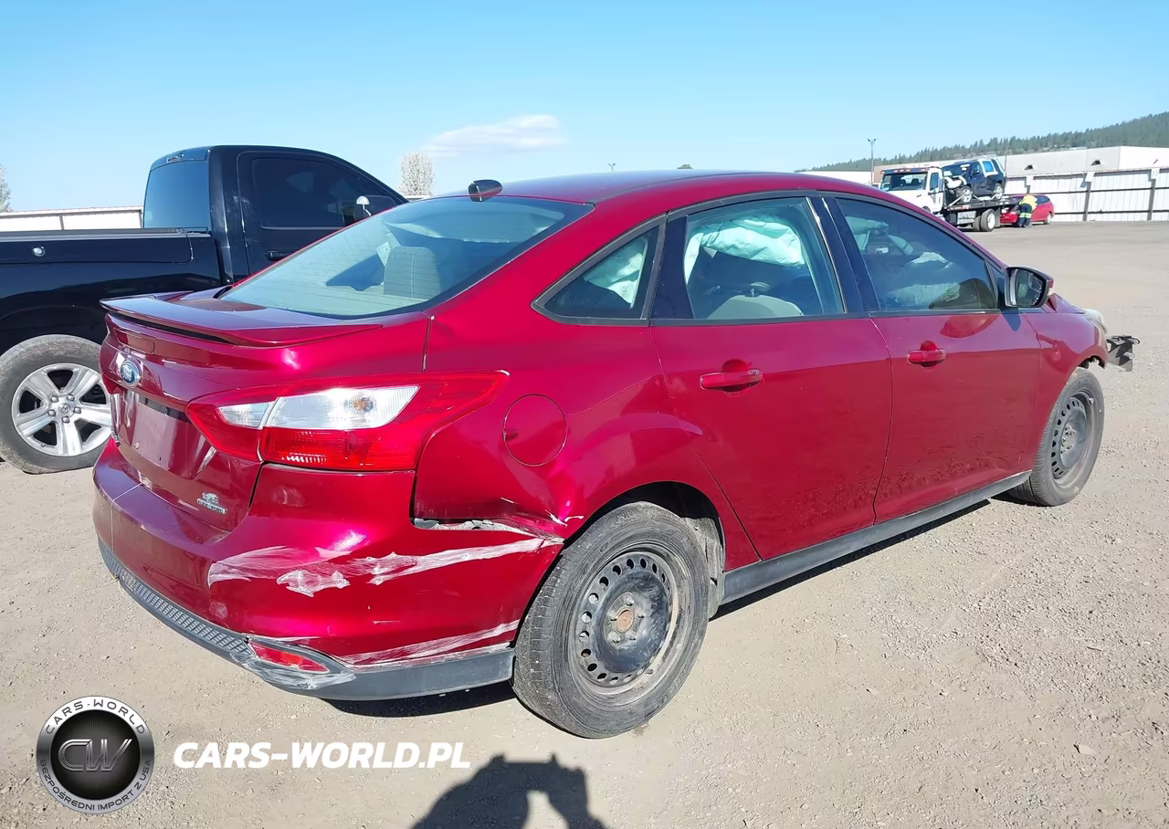 2013 Ford Focus Se VIN:1FADP3F28DL222643 - 4