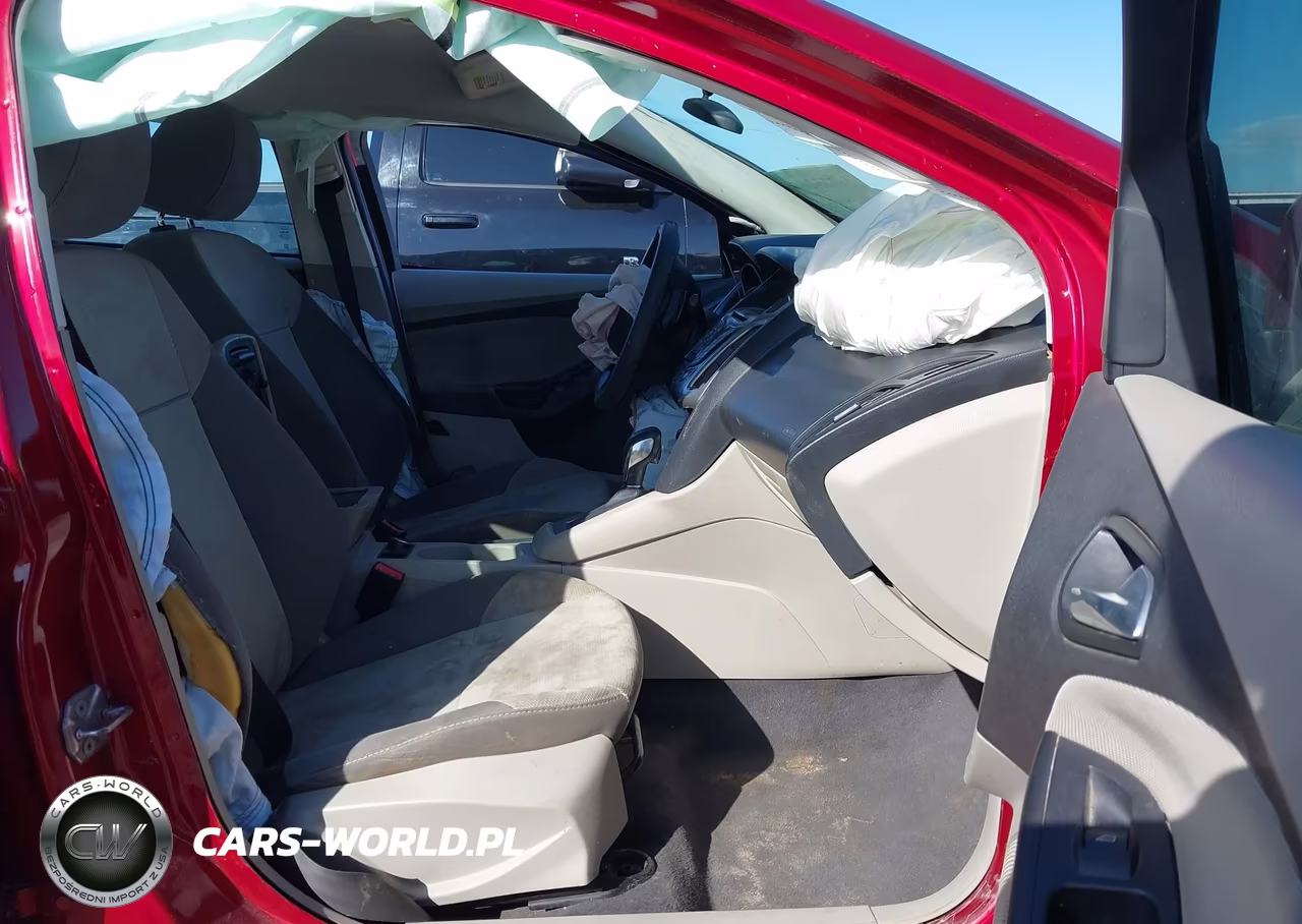 2013 Ford Focus Se VIN:1FADP3F28DL222643 - 5