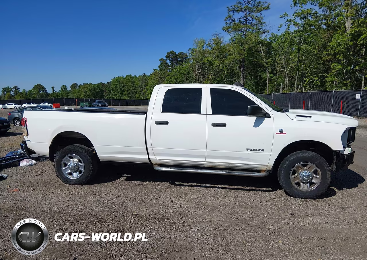 2020 Ram 2500 Tradesman 4X4 8' Box VIN:3C6UR5HL3LG162747 - 14