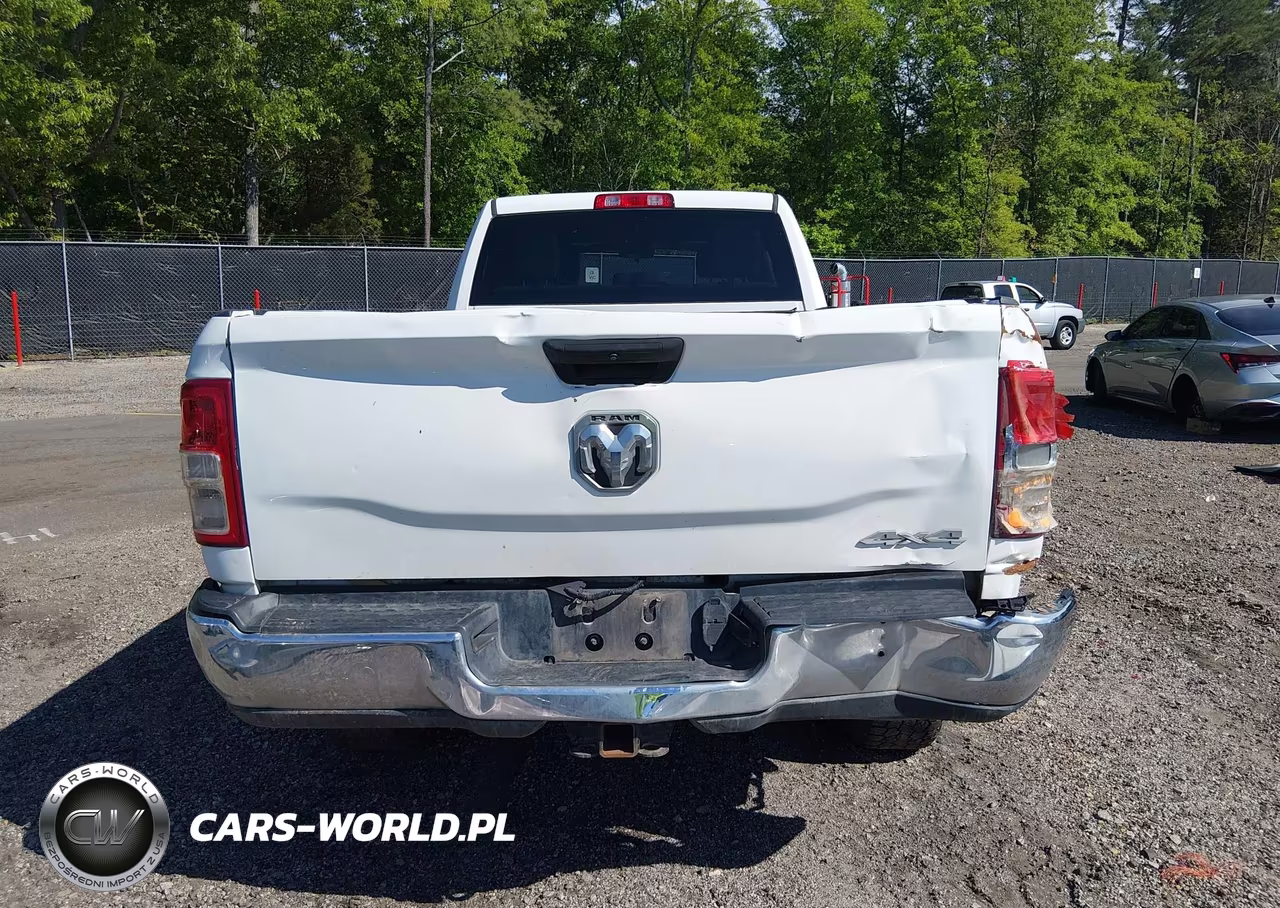 2020 Ram 2500 Tradesman 4X4 8' Box VIN:3C6UR5HL3LG162747 - 17
