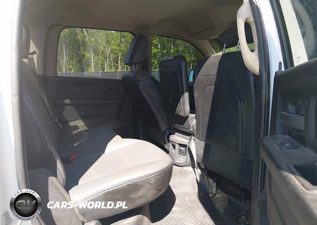 2020 Ram 2500 Tradesman 4X4 8' Box VIN:3C6UR5HL3LG162747 - 8
