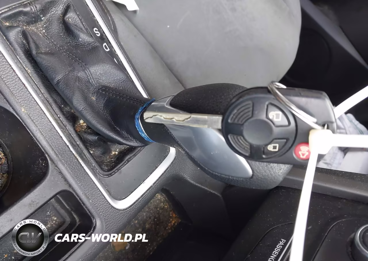 2017 Ford Escape S VIN:1FMCU0F7XHUA03039 - 11