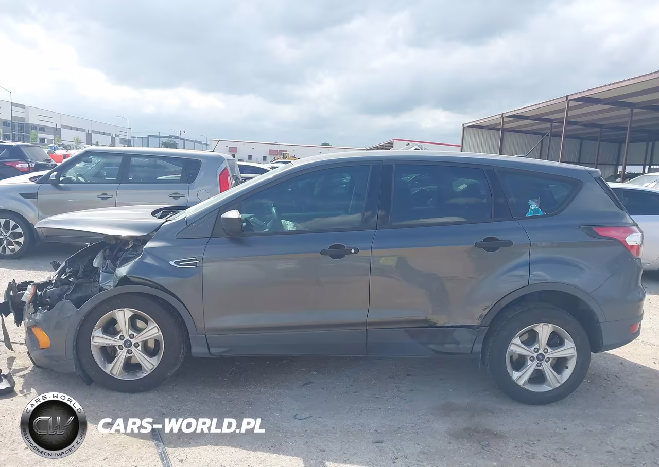 2017 Ford Escape S VIN:1FMCU0F7XHUA03039 - 14