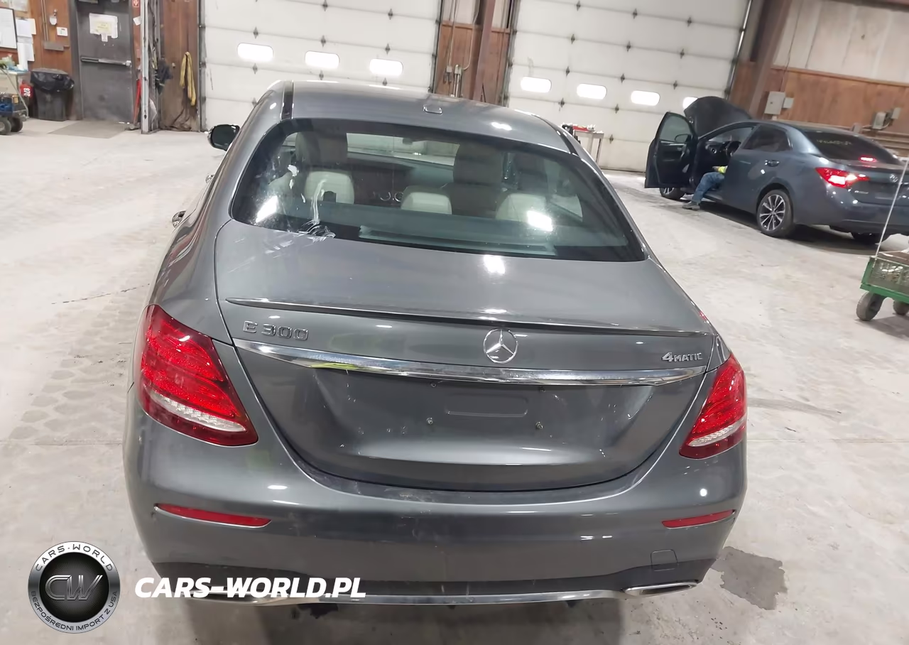 2017 Mercedes-Benz E 300 4Matic VIN:WDDZF4KB1HA060442 - 16