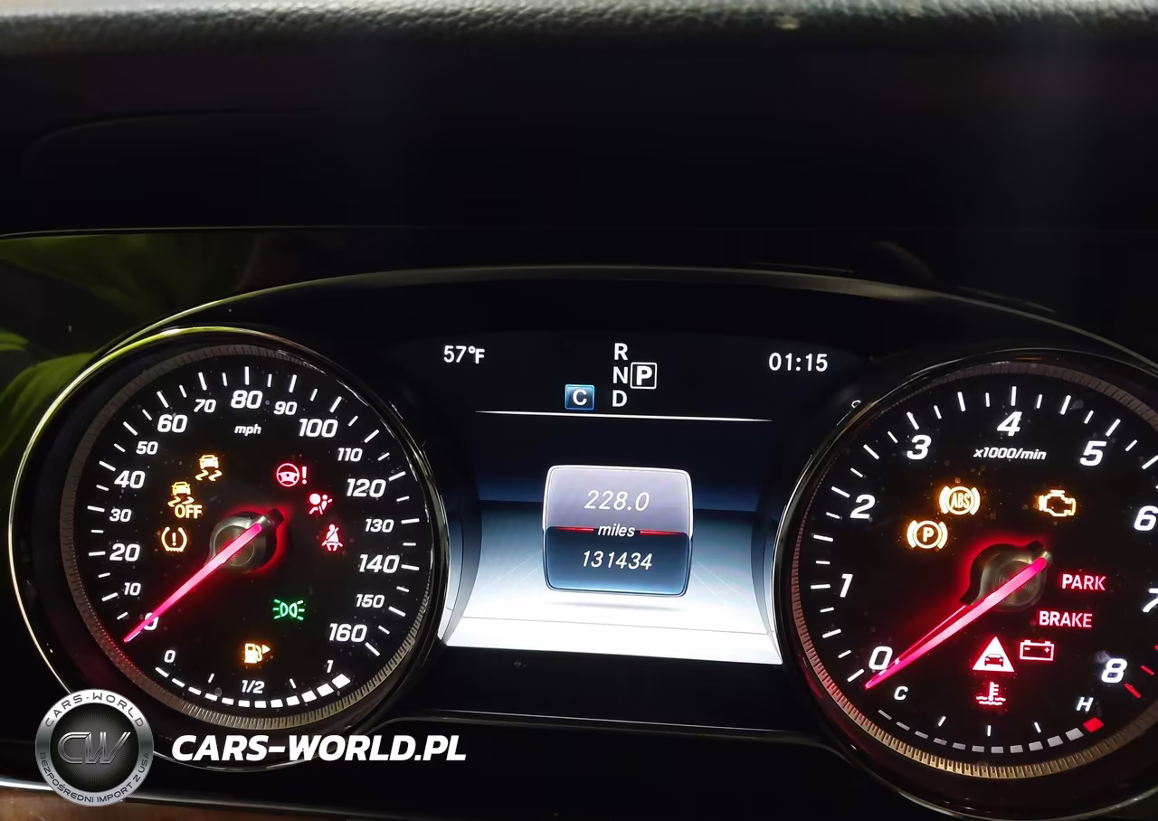 2017 Mercedes-Benz E 300 4Matic VIN:WDDZF4KB1HA060442 - 7