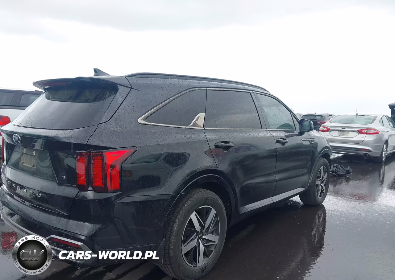 2021 Kia Sorento S VIN:5XYRL4LC8MG066453 - 4
