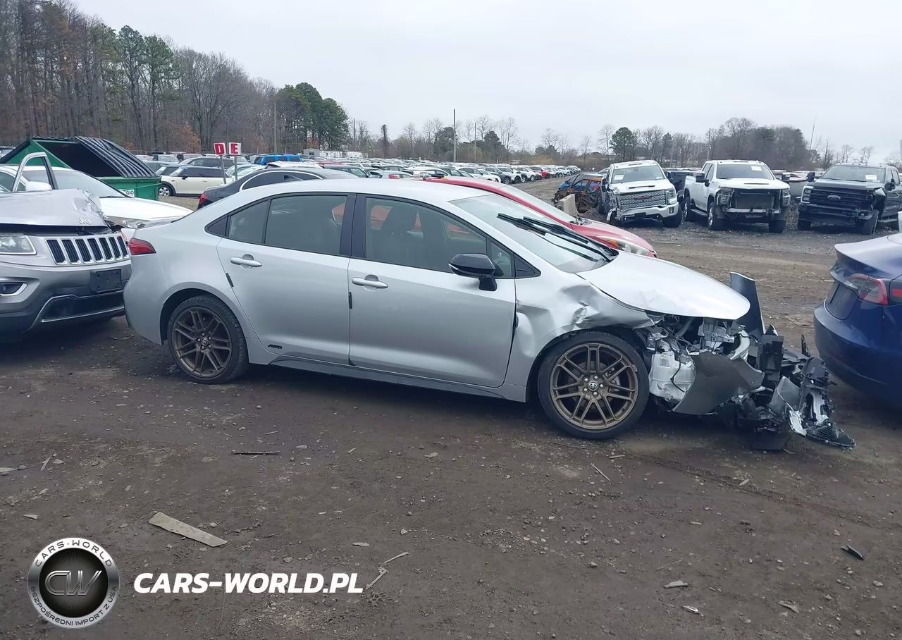 2024 Toyota Corolla Hybrid Nightshade Edition VIN:JTDBDMHE5R3009051 - 13
