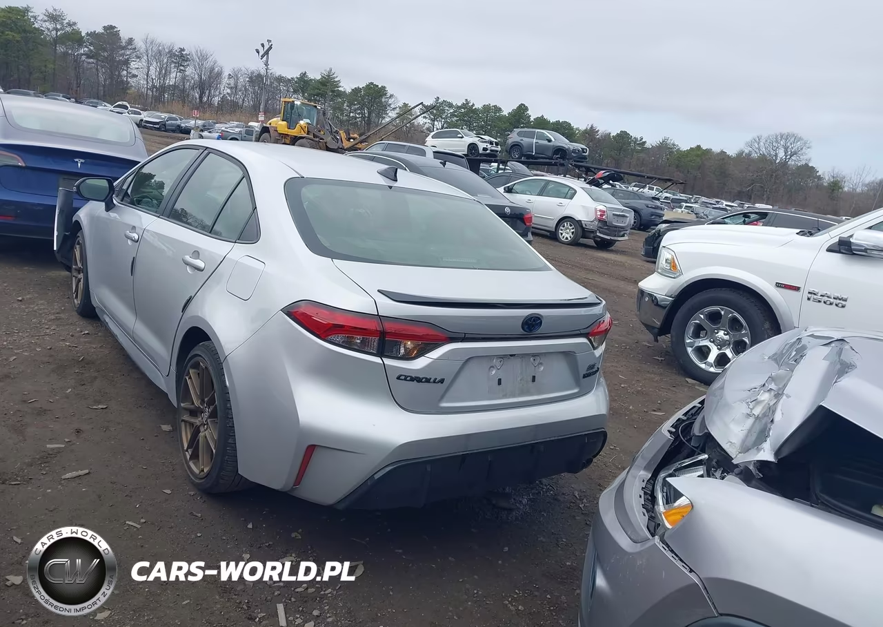 2024 Toyota Corolla Hybrid Nightshade Edition VIN:JTDBDMHE5R3009051 - 16