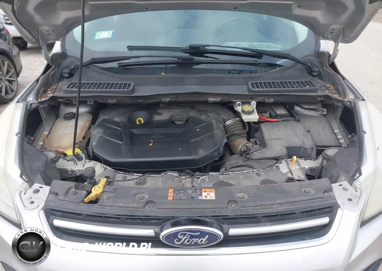 2015 Ford Escape Titanium VIN:1FMCU0J92FUB60974 - 10