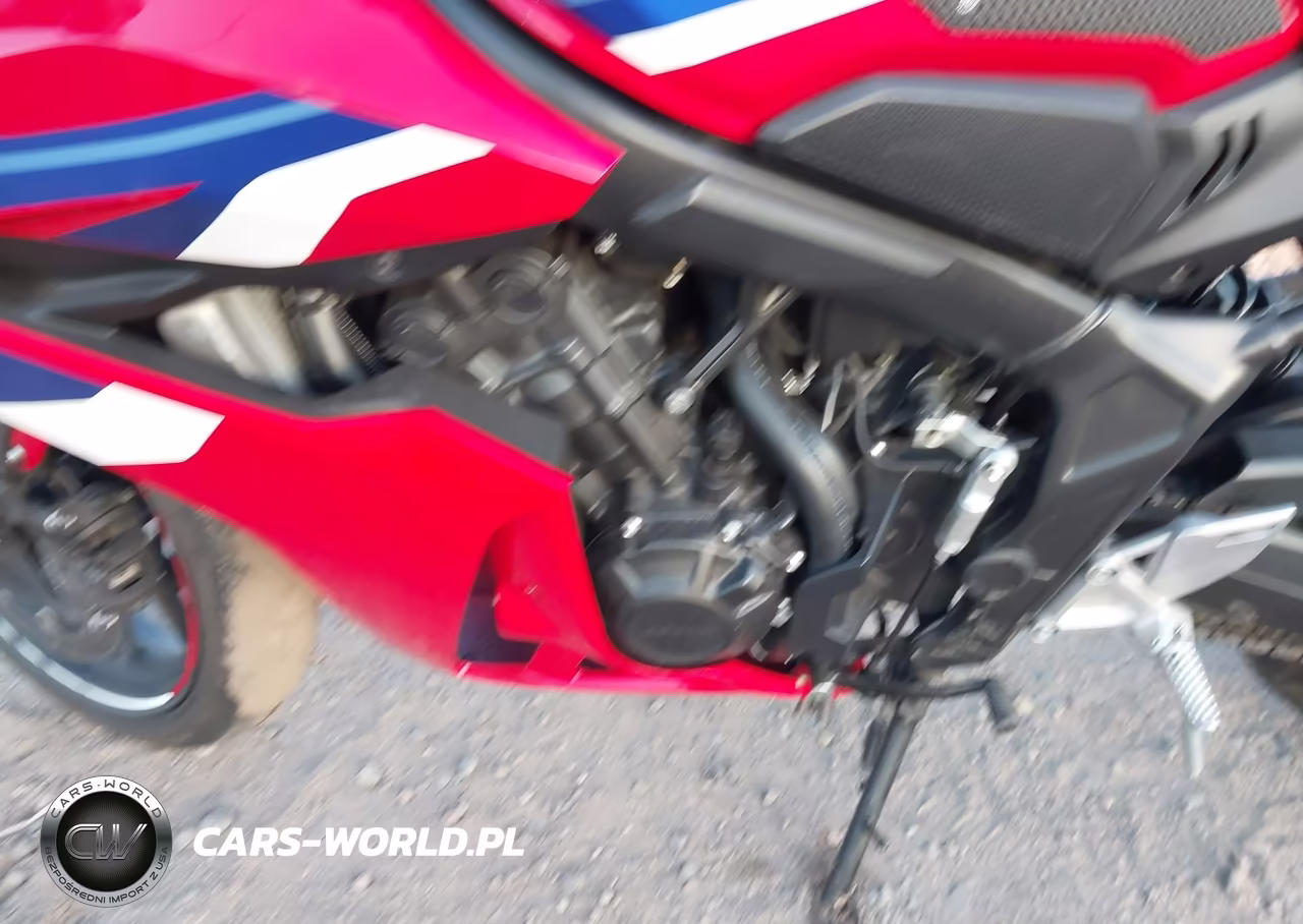 2024 Honda Cbr650 R VIN:MLHRH1552R5000296 - 9