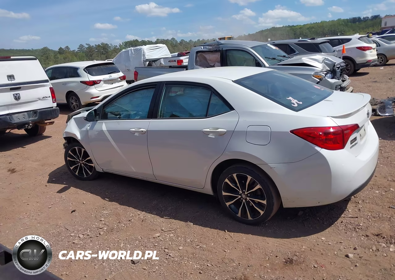 2017 Toyota Corolla Se VIN:5YFBURHE3HP609991 - 15