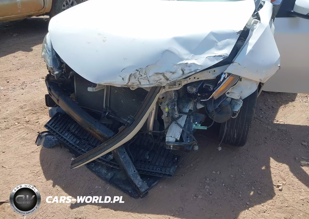 2017 Toyota Corolla Se VIN:5YFBURHE3HP609991 - 6