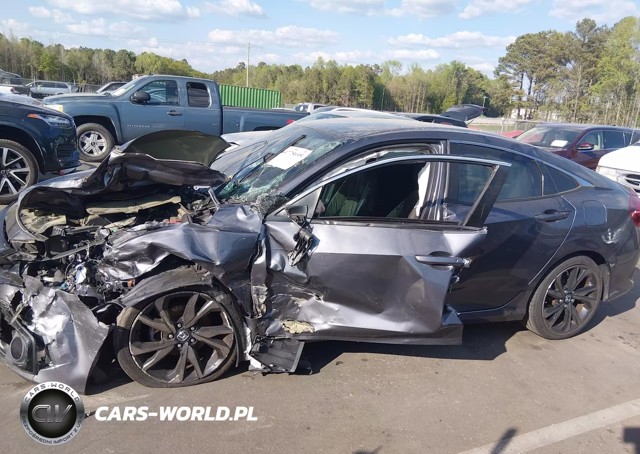 2020 Honda Civic Sport VIN:2HGFC2F84LH586357 - 15
