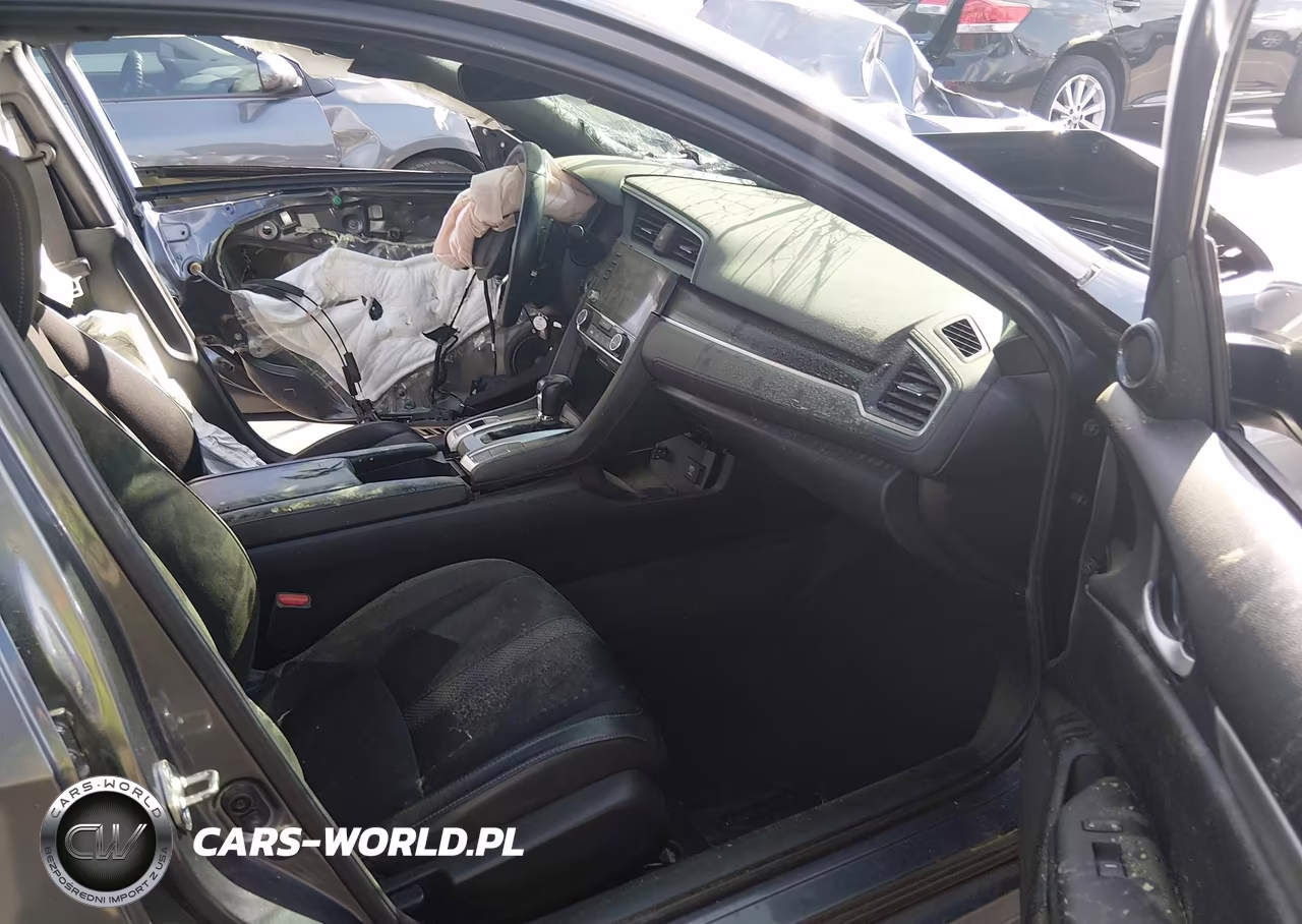 2020 Honda Civic Sport VIN:2HGFC2F84LH586357 - 5