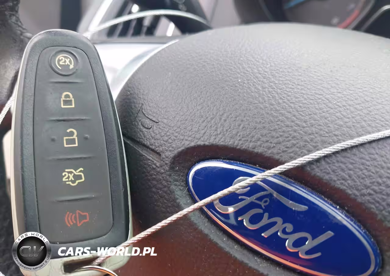 2014 Ford Focus Titanium VIN:1FADP3J23EL463325 - 11