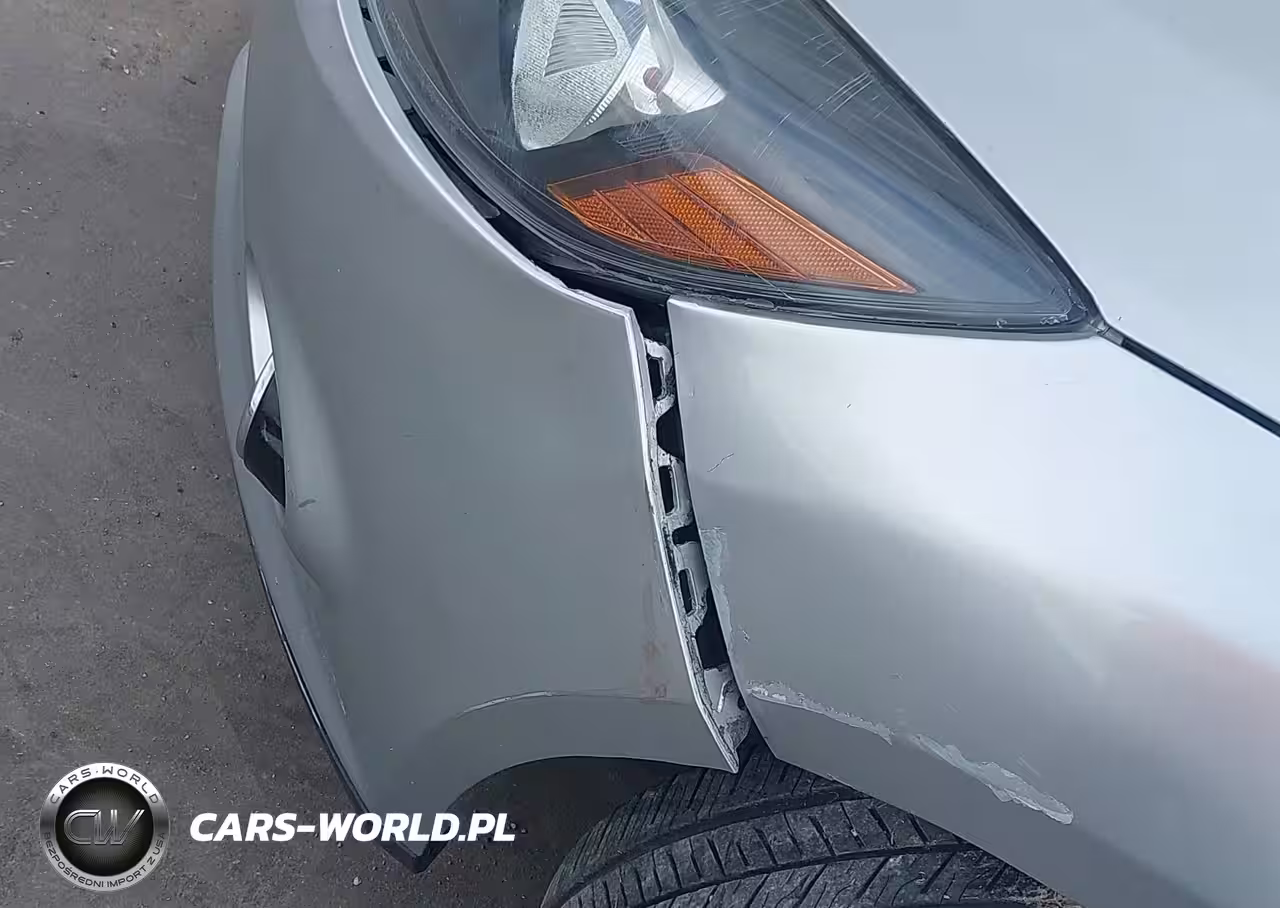 2014 Ford Focus Titanium VIN:1FADP3J23EL463325 - 12