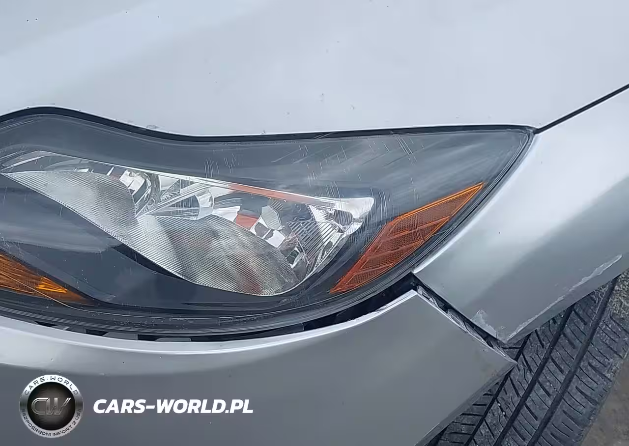 2014 Ford Focus Titanium VIN:1FADP3J23EL463325 - 13