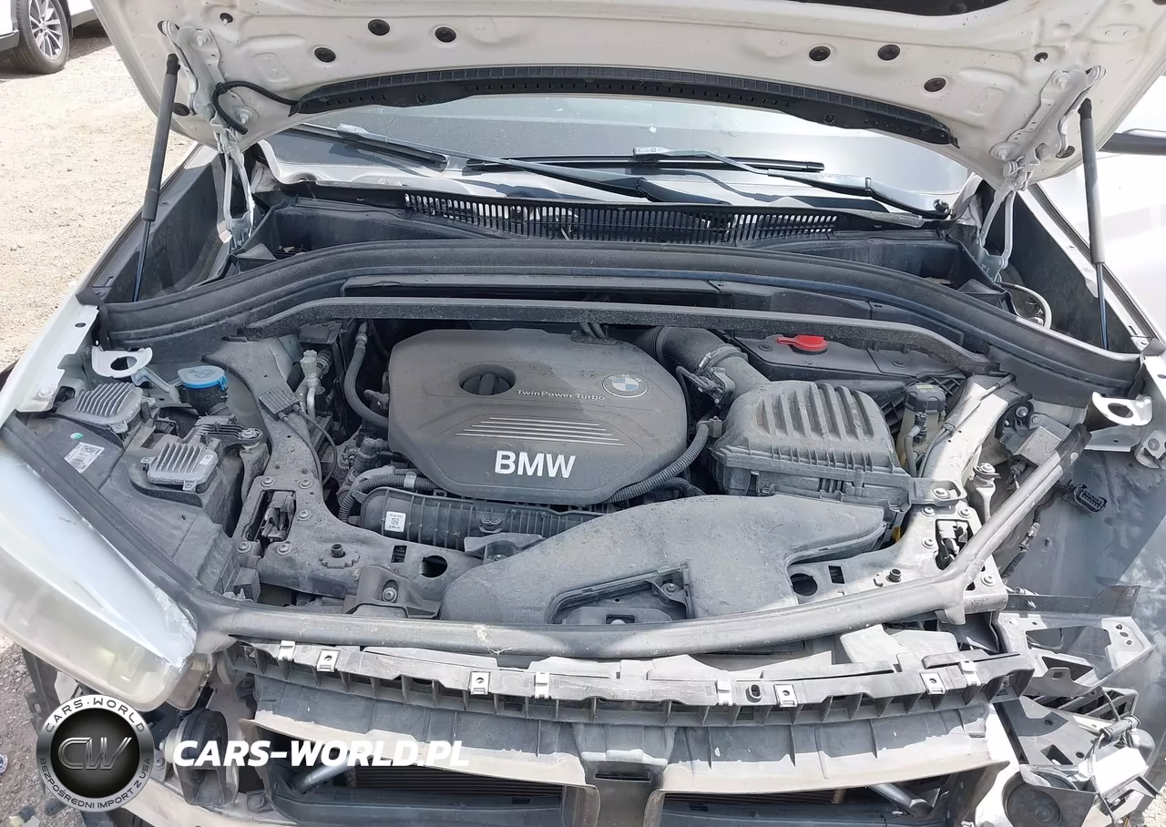 2017 BMW X1 Sdrive28I VIN:WBXHU7C30H5H36561 - 10