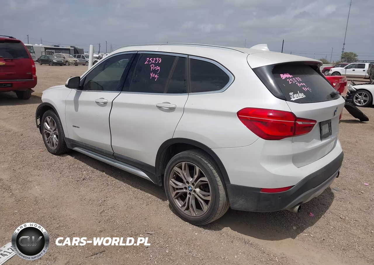 2017 BMW X1 Sdrive28I VIN:WBXHU7C30H5H36561 - 3