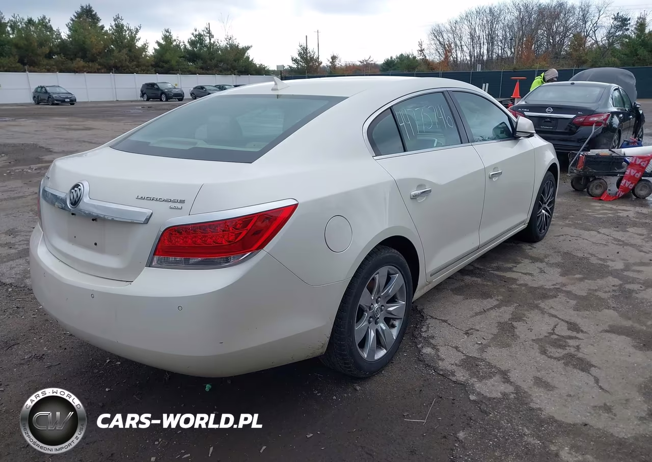 2010 Buick Lacrosse Cxl VIN:1G4GC5EG8AF273092 - 4