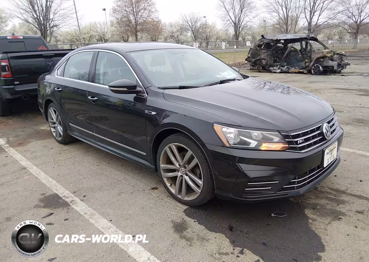 2017 Volkswagen Passat 1.8T R-Line