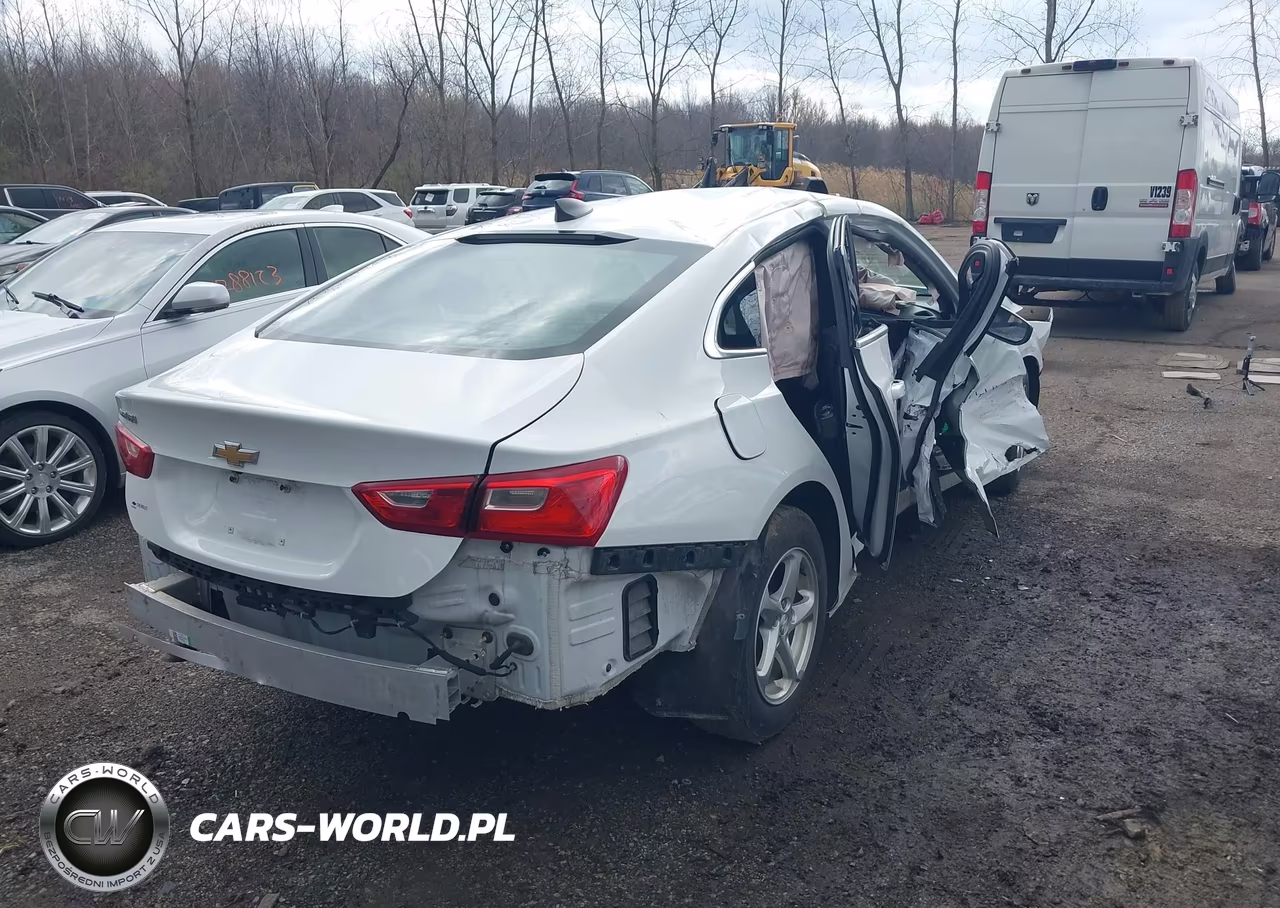 2018 Chevrolet Malibu 1Ls VIN:1G1ZB5ST2JF192874 - 4