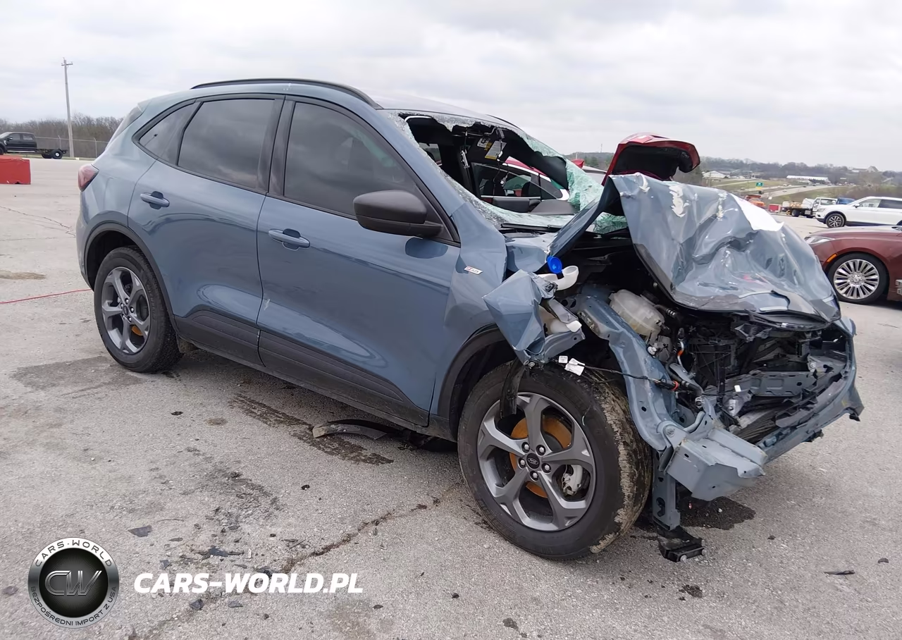 2025 Ford Escape St-Line