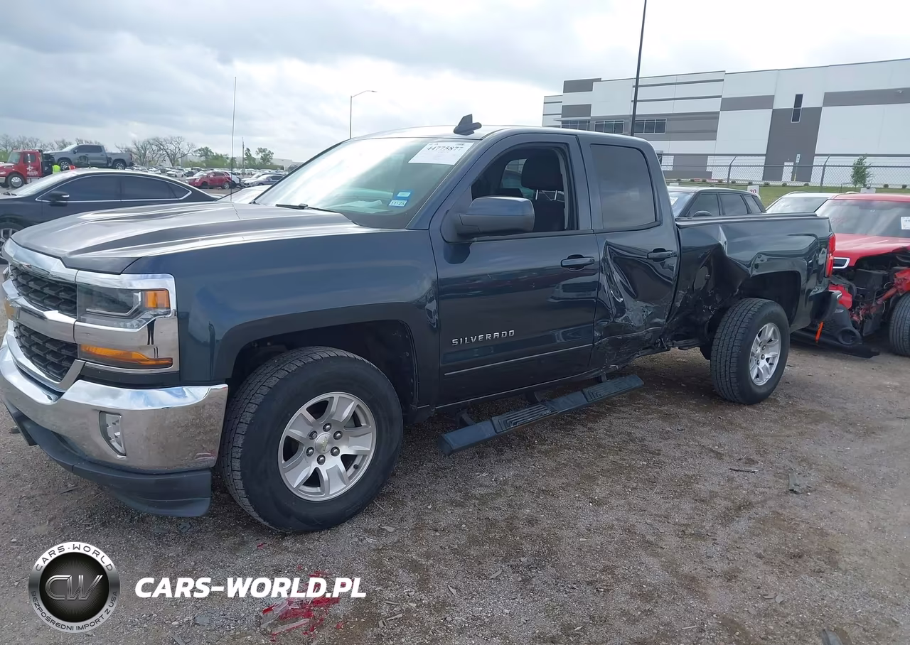 2018 Chevrolet Silverado 1500 1Lt VIN:1GCRCREC6JZ209195 - 2