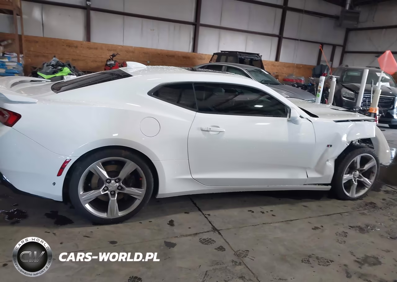 2016 Chevrolet Camaro 2Ss VIN:1G1FG1R76G0144215 - 13