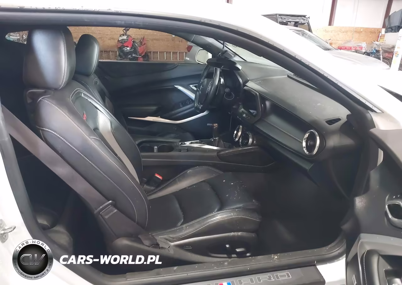 2016 Chevrolet Camaro 2Ss VIN:1G1FG1R76G0144215 - 5