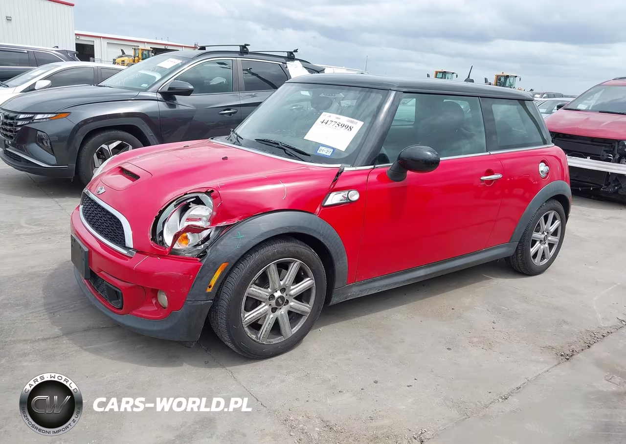2011 Mini Cooper S VIN:WMWSV3C54BTY24844 - 2