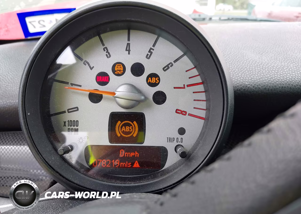 2011 Mini Cooper S VIN:WMWSV3C54BTY24844 - 7