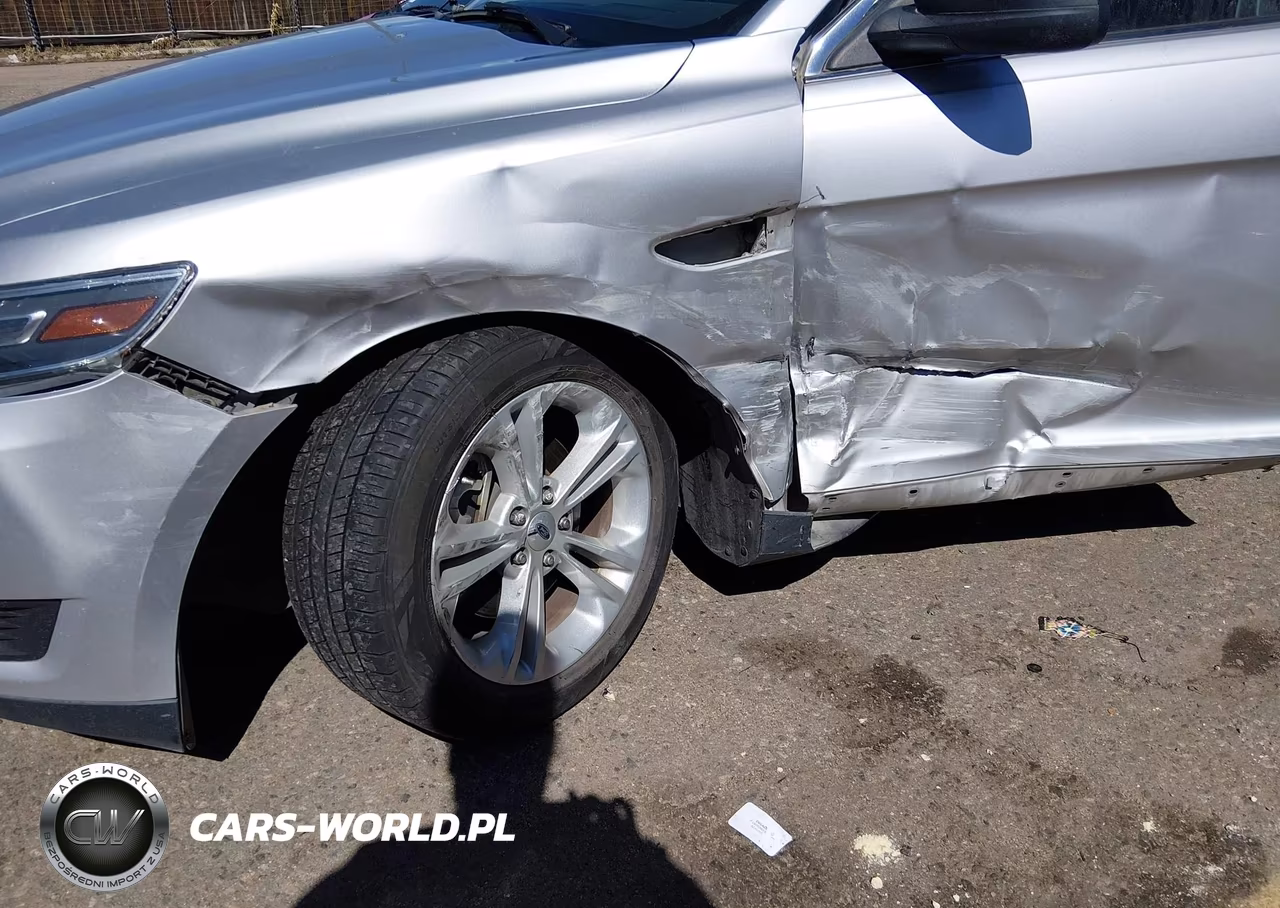 2019 Ford Taurus Se VIN:1FAHP2D82KG117458 - 6
