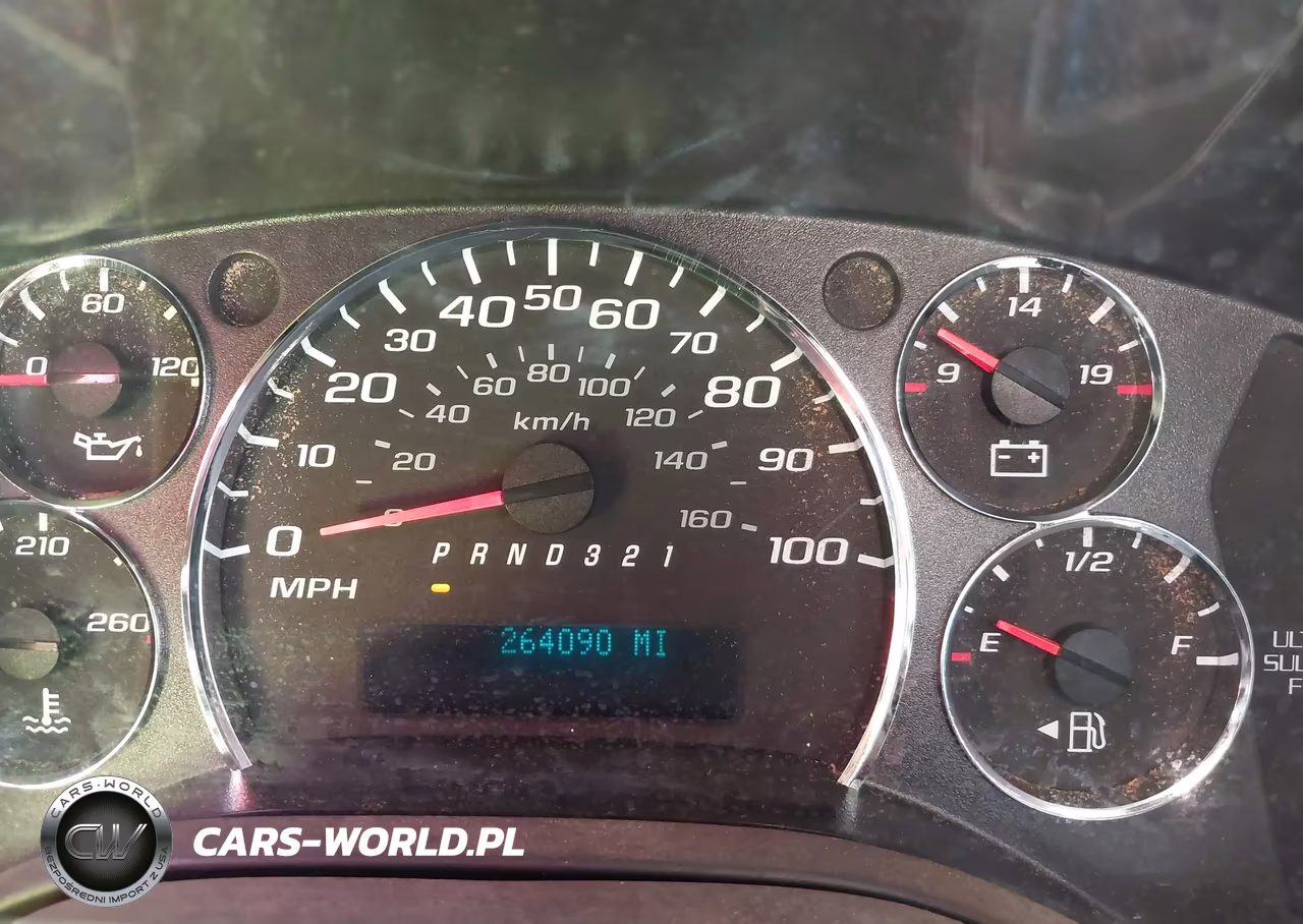 2008 Chevrolet Express Cutaway Work Van VIN:1GBJG316281234302 - 5