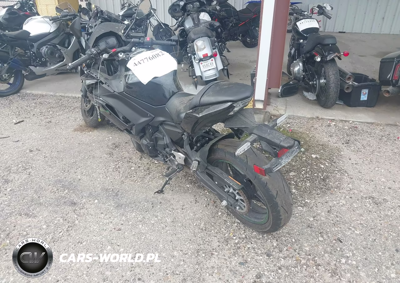 2025 Kawasaki Ex650 R VIN:ML5EXER1XSDAE1766 - 3