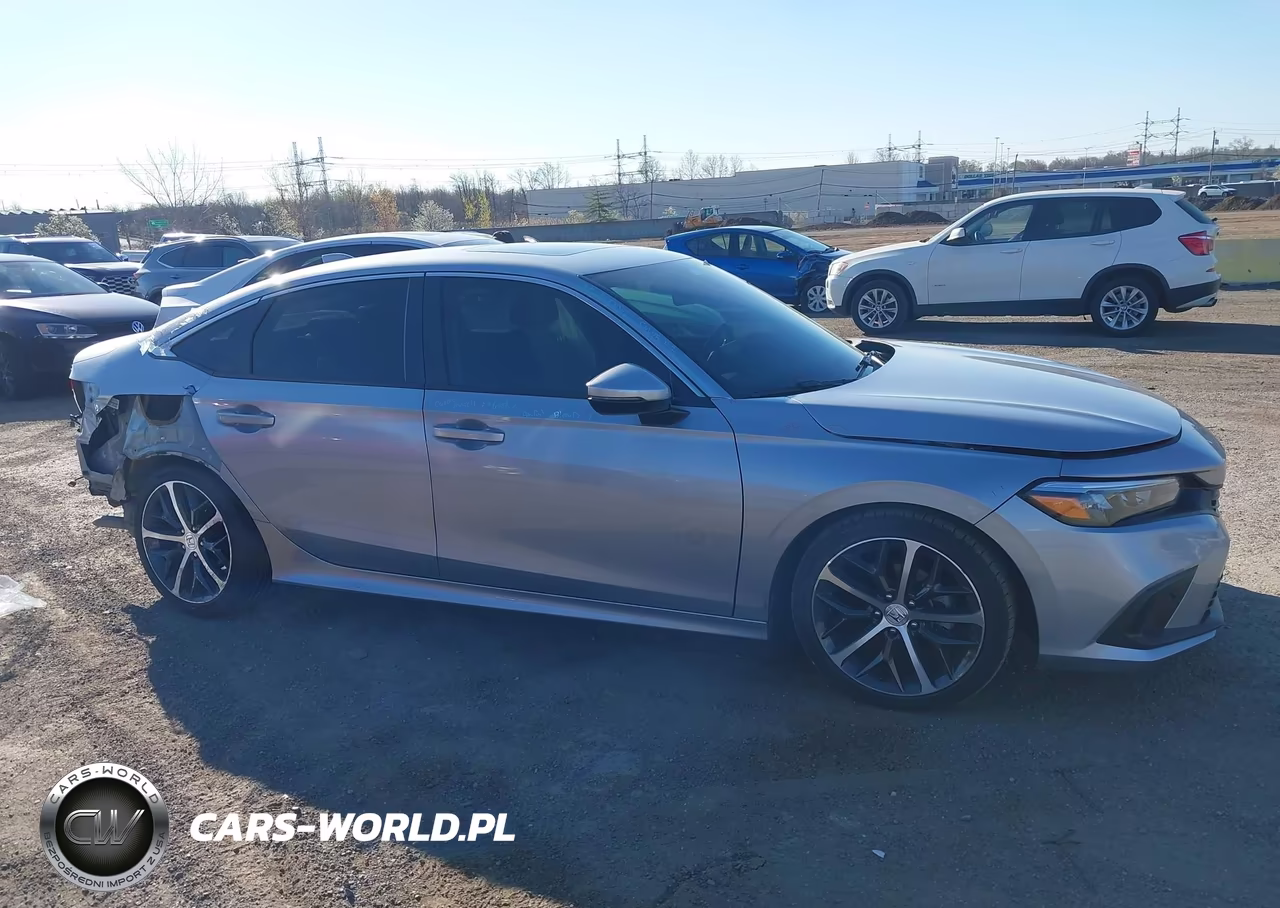 2024 Honda Civic Touring VIN:2HGFE1F90RH309243 - 13