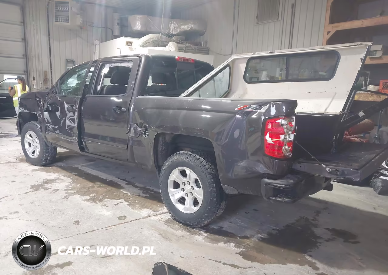 2016 Chevrolet Silverado 1500 2Lt VIN:3GCUKREC2GG120892 - 3