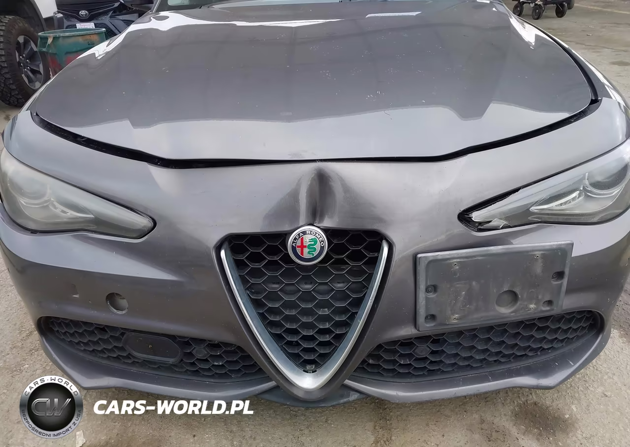 2017 Alfa Romeo Giulia Ti Rwd VIN:ZARFAECN6H7557466 - 6