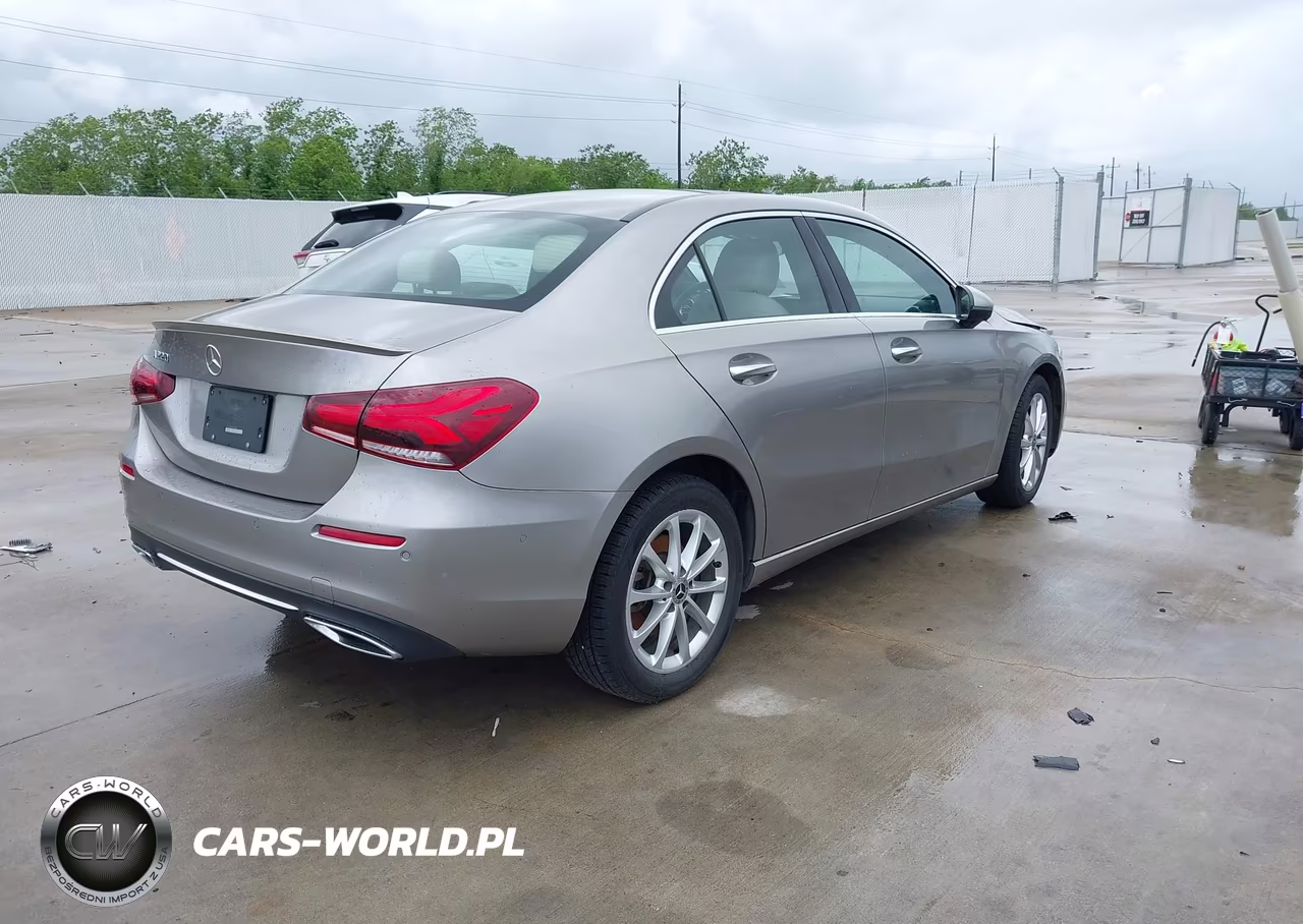 2021 Mercedes-Benz A 220 VIN:W1K3G4EB1MJ285954 - 4
