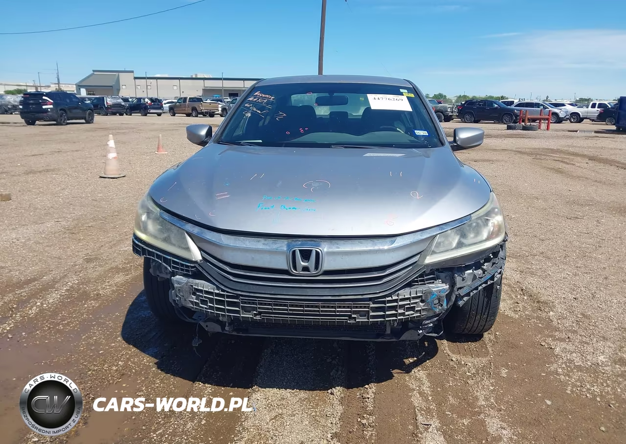 2017 Honda Accord Sport VIN:1HGCR2F56HA126873 - 12