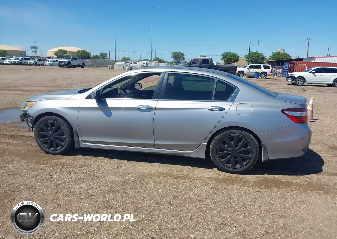 2017 Honda Accord Sport VIN:1HGCR2F56HA126873 - 14