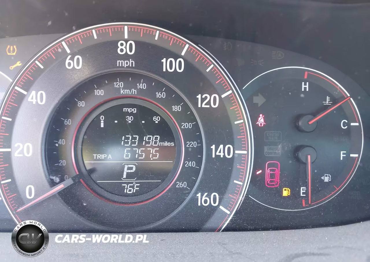 2017 Honda Accord Sport VIN:1HGCR2F56HA126873 - 15
