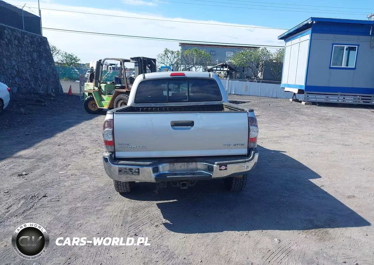 2013 Toyota Tacoma Base V6 VIN:3TMLU4EN9DM114577 - 16