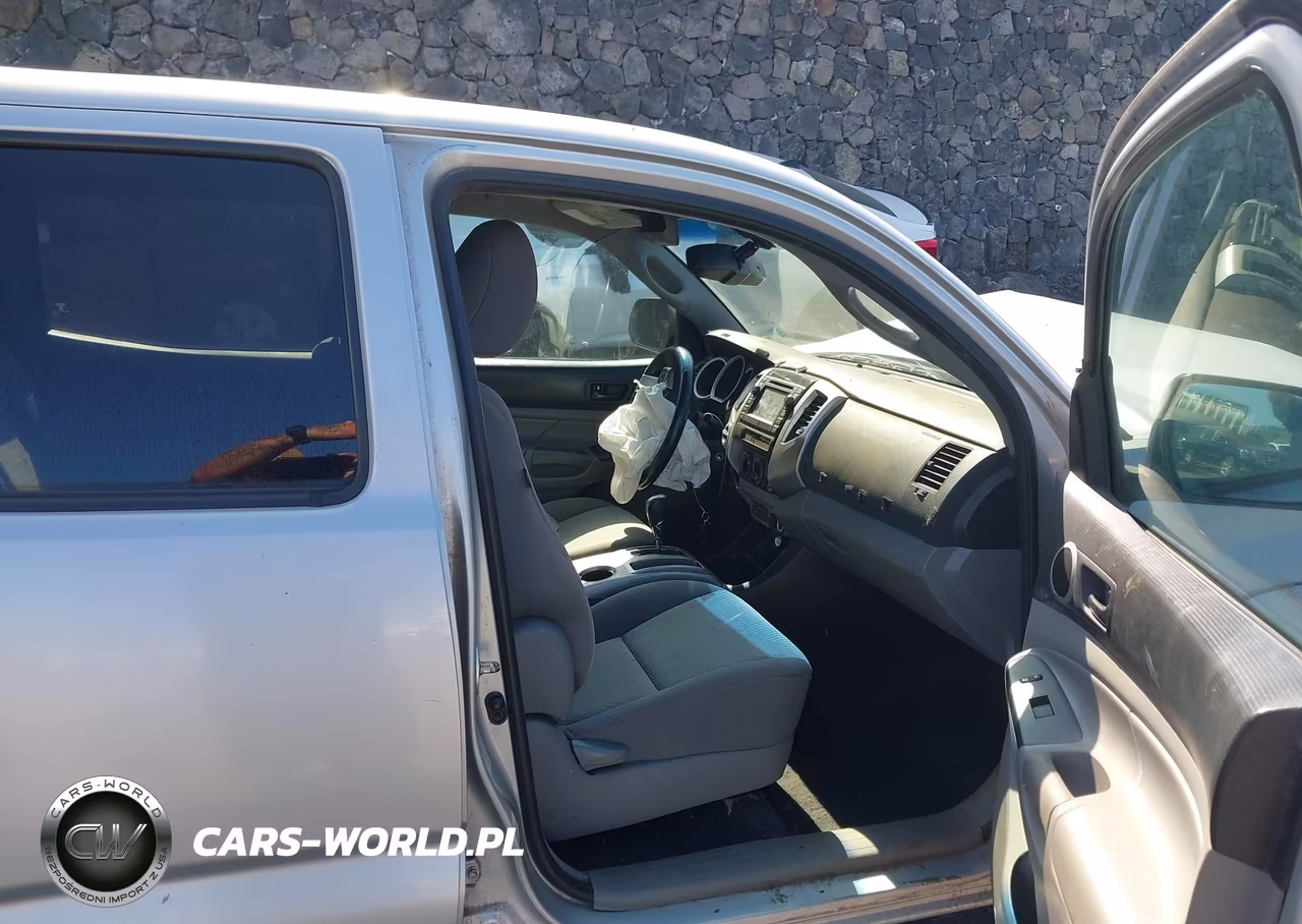 2013 Toyota Tacoma Base V6 VIN:3TMLU4EN9DM114577 - 5