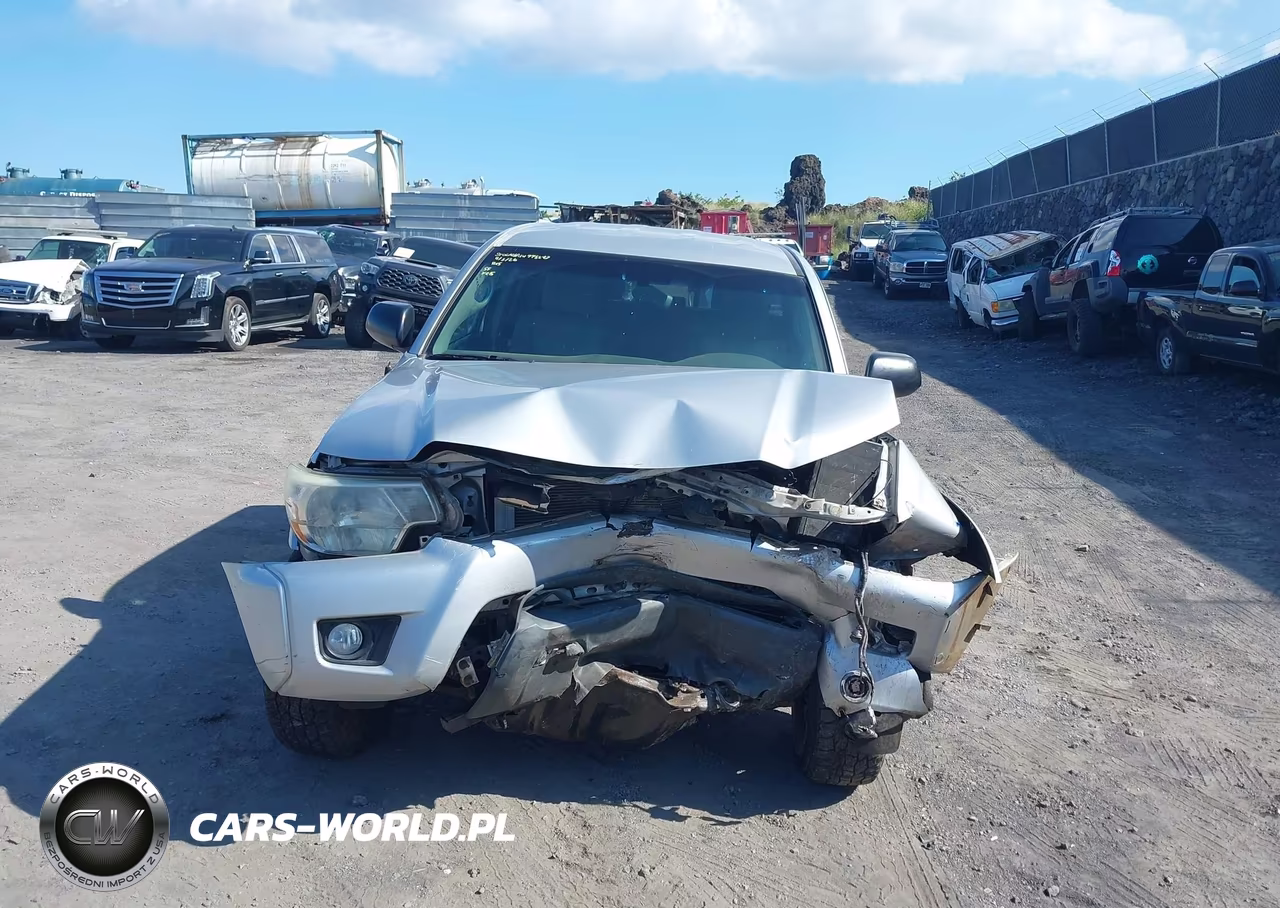 2013 Toyota Tacoma Base V6 VIN:3TMLU4EN9DM114577 - 6