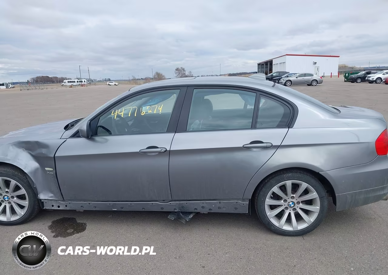 2009 BMW 328I xDrive VIN:WBAPK735X9A451028 - 14