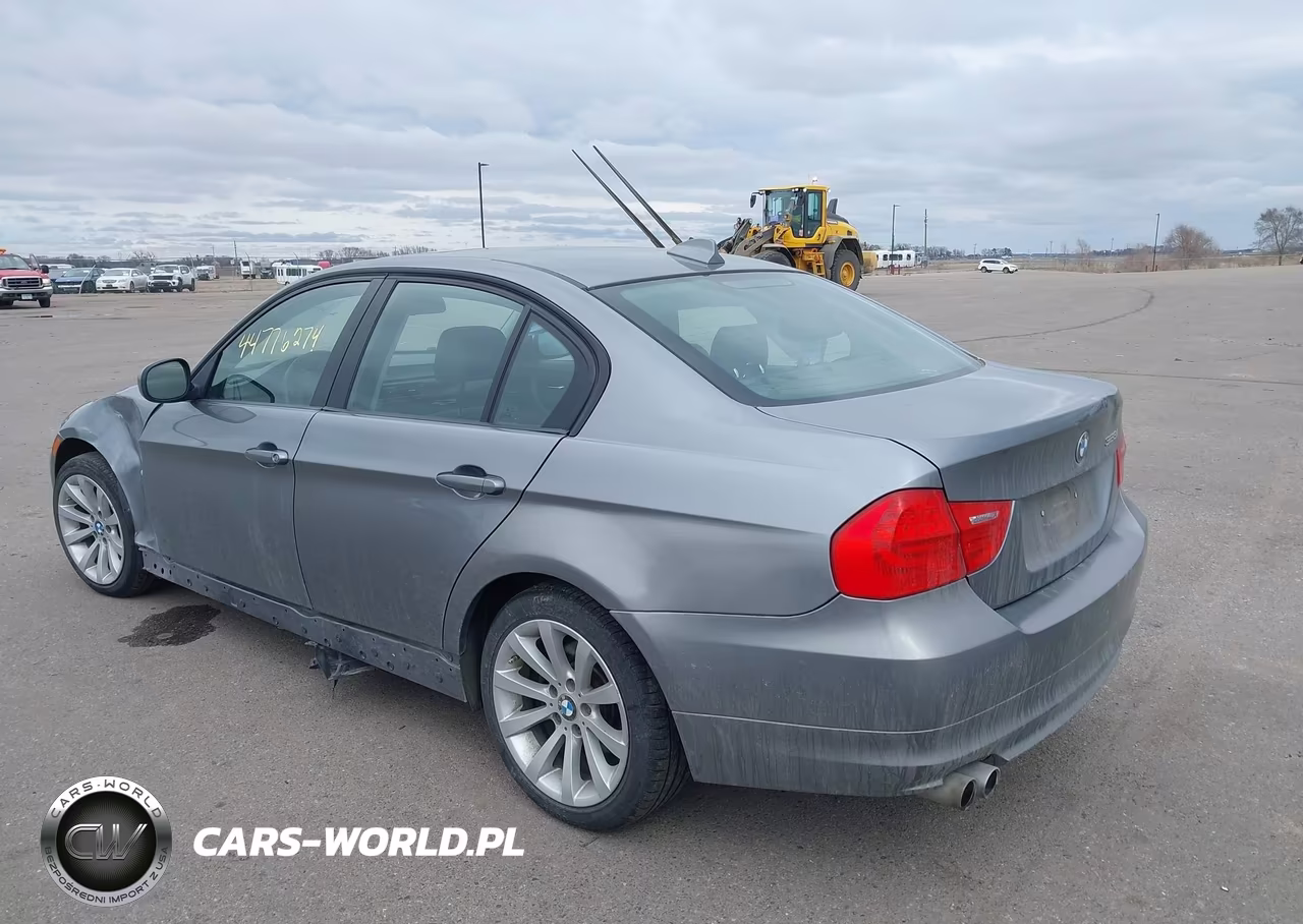 2009 BMW 328I xDrive VIN:WBAPK735X9A451028 - 3