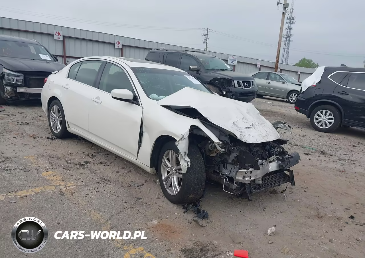 2012 Infiniti G37 Journey