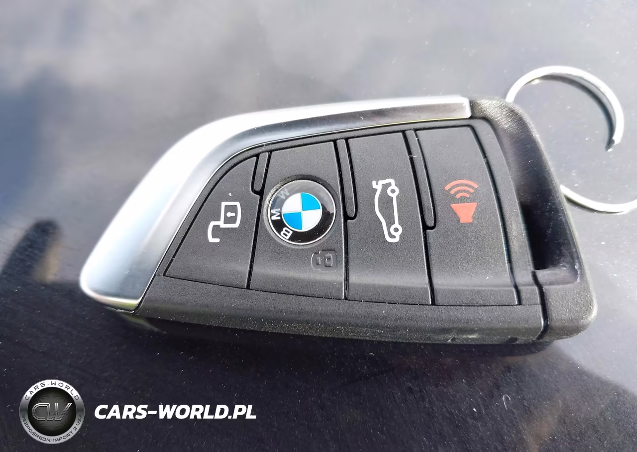 2023 BMW X3 xDrive30I VIN:5UX53DP01P9N54694 - 11