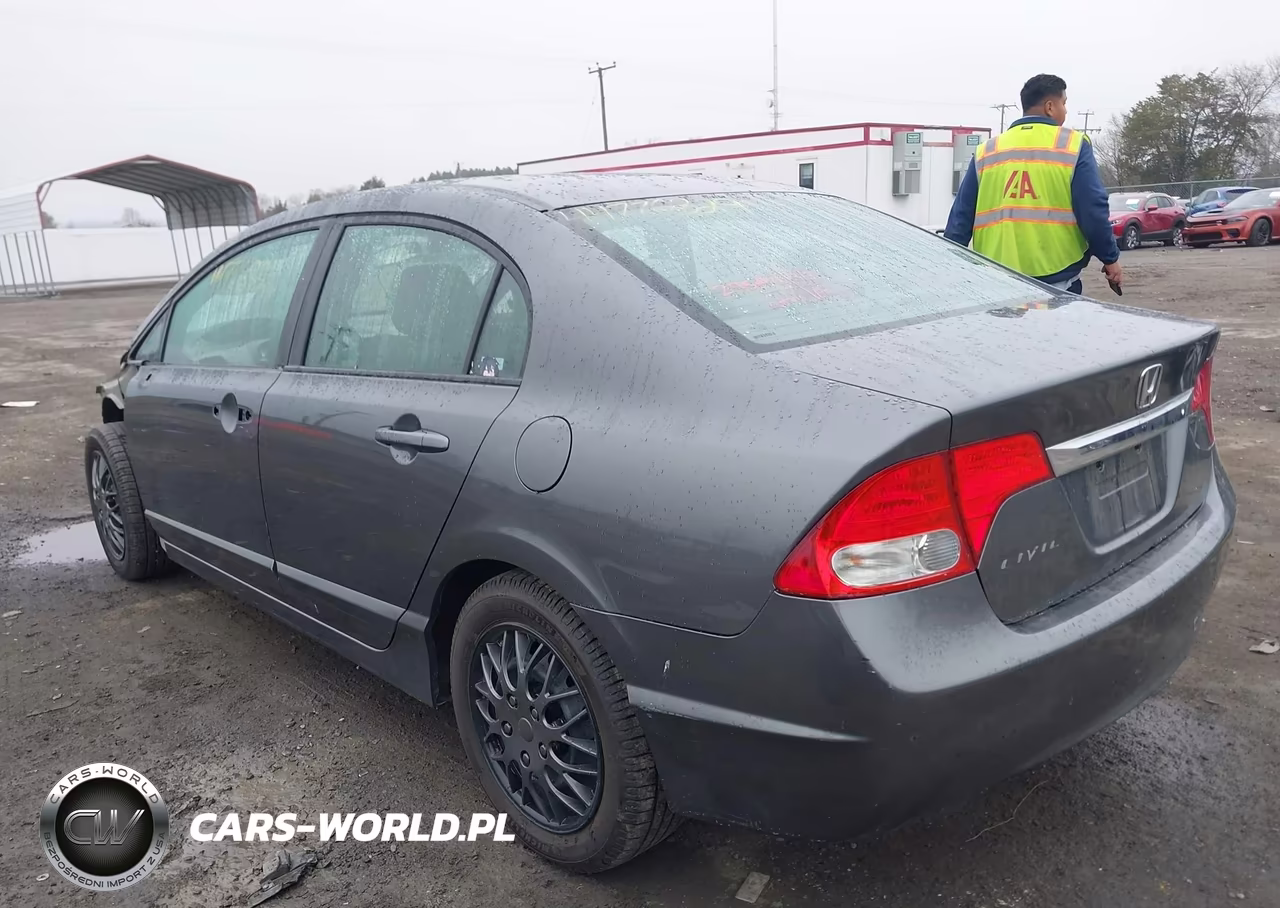 2009 Honda Civic Lx VIN:2HGFA15519H338373 - 3